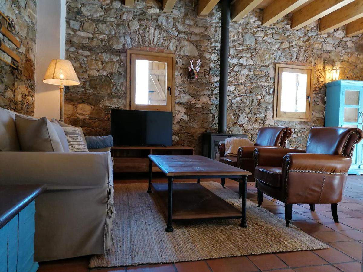 Casa De La Roca - Only Adults. Villa Vilallonga de Ter Exterior photo
